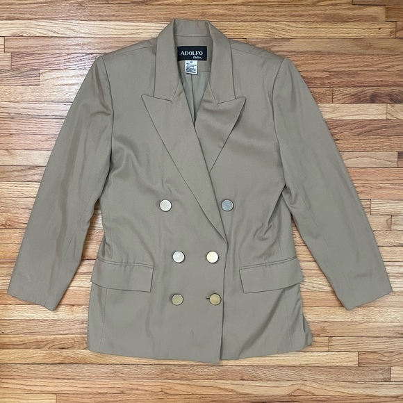 Vintage Tan Oversized Blazer - Picture 3 of 14